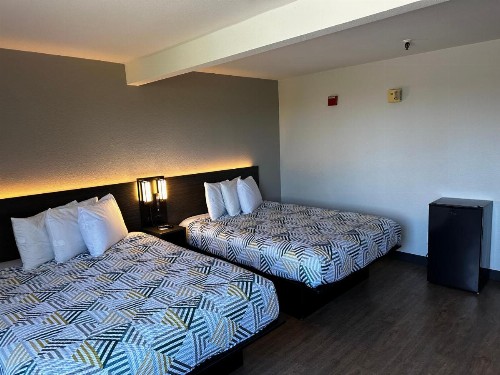 Motel 6-San Diego CA - Hotel Circle - Mission Valley - image 3