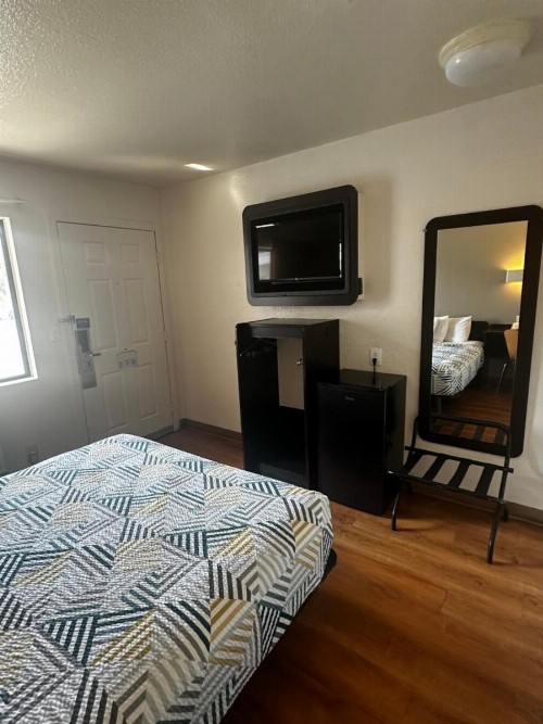 Motel 6-San Diego CA - Hotel Circle - Mission Valley - image 8