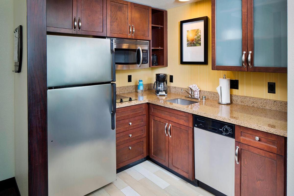 Residence Inn by Marriott San Diego Downtown/Gaslamp Quarter - image 5