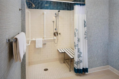 Residence Inn by Marriott San Diego Downtown/Gaslamp Quarter - image 9