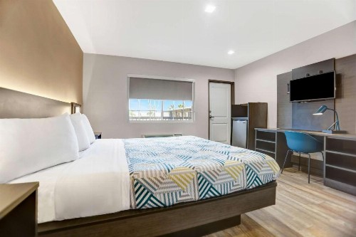 Motel 6 San Diego Airport/Harbor - image 8