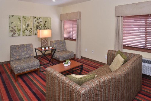 Pleasant Inn - image 4