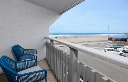 Blue Sea Beach Hotel - image 12