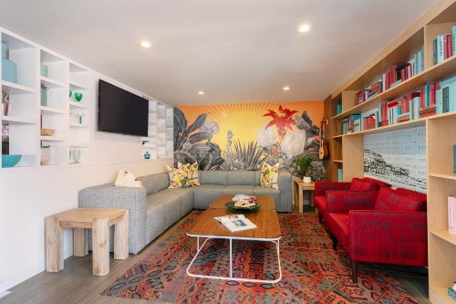 Blue Sea Beach Hotel - image 5