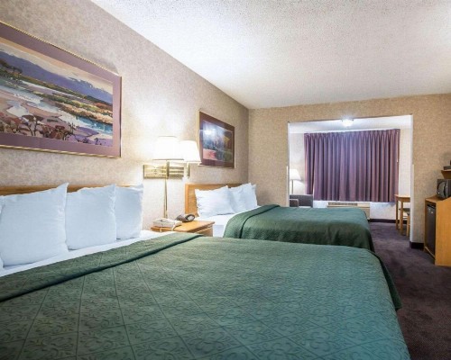 Quality Suites San Diego Otay Mesa - image 13