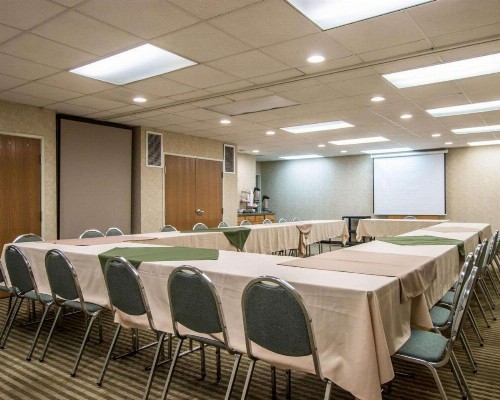 Quality Suites San Diego Otay Mesa - image 25