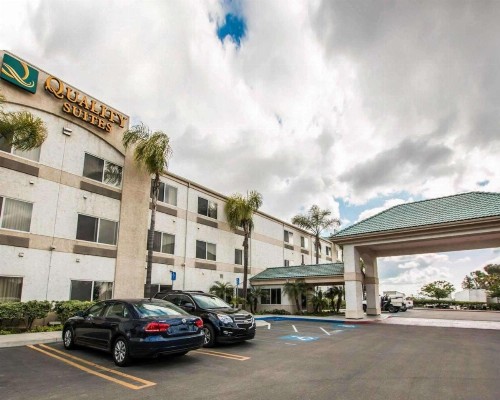 Quality Suites San Diego Otay Mesa - image 33