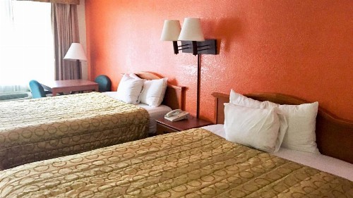 Motel 6-San Diego CA - Southbay - image 12