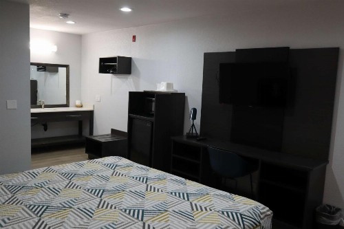 Motel 6-San Diego CA - Southbay - image 16