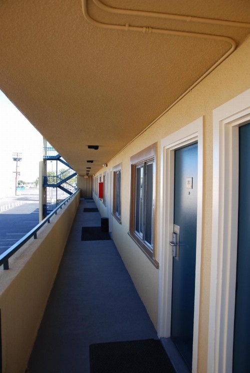 Travelodge by Wyndham San Diego SeaWorld - image 11
