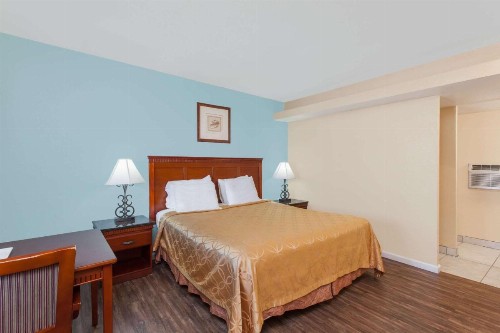 Travelodge by Wyndham San Diego SeaWorld - image 30
