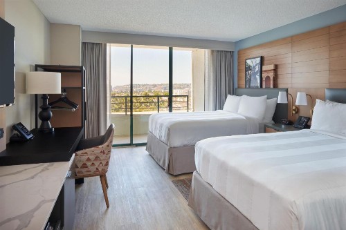 San Diego Marriott Mission Valley - image 25