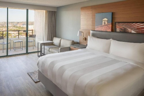 San Diego Marriott Mission Valley - image 39