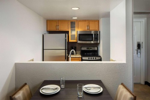 Sonesta ES Suites Carmel Mountain Rancho Bernardo - image 26