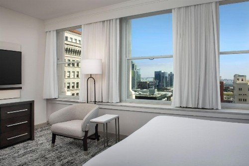 Courtyard by Marriott San Diego Downtown - image 25