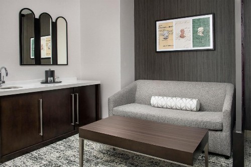 Courtyard by Marriott San Diego Downtown - image 27
