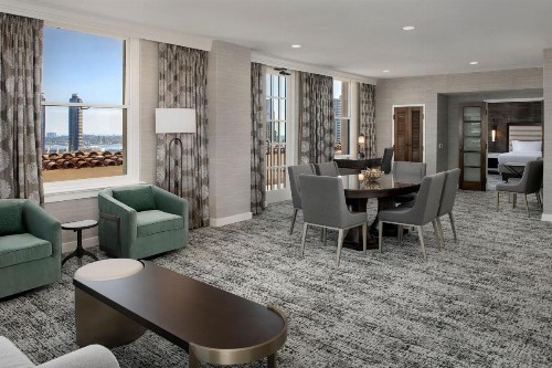 Courtyard by Marriott San Diego Downtown - image 38