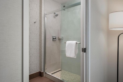 Courtyard by Marriott San Diego Downtown - image 43