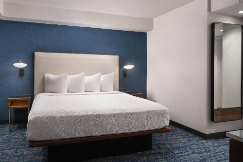 Courtyard by Marriott San Diego Mission Valley/Hotel Circle - image 13