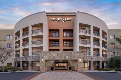 Courtyard San Diego Central - image 37