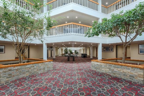 Four Points by Sheraton San Diego - image 2