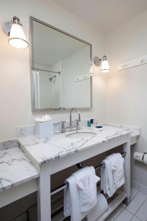Four Points by Sheraton San Diego - image 16