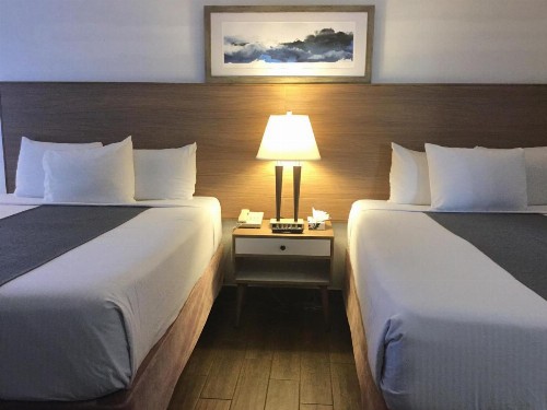 Downtown San Diego Lodge - image 15