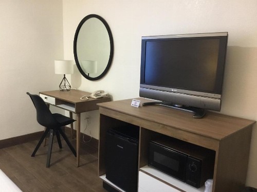 Downtown San Diego Lodge - image 16