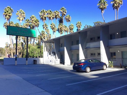 Downtown San Diego Lodge - image 4