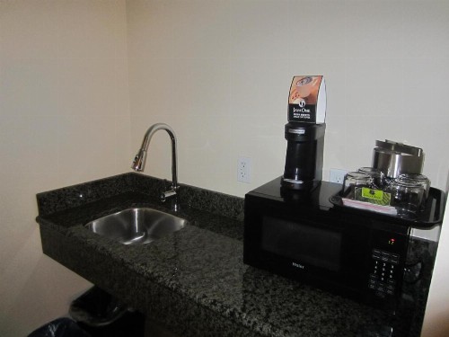 PB Surf Beachside Inn - image 22