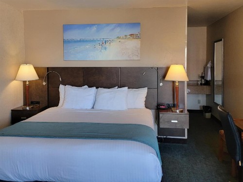 Old Town Inn - image 8