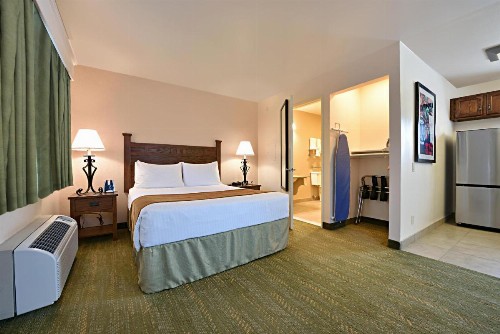 Lamplighter Inn & Suites at SDSU - image 2