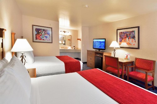 Lamplighter Inn & Suites at SDSU - image 26
