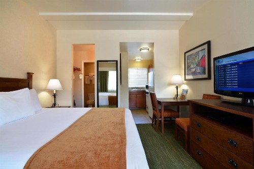 Lamplighter Inn & Suites at SDSU - image 30