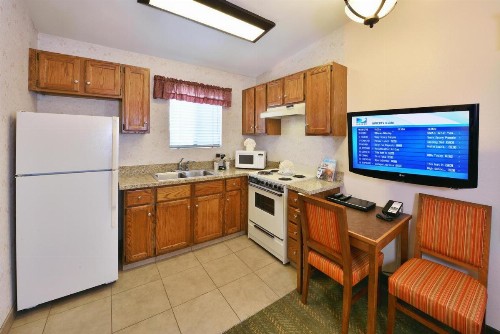 Lamplighter Inn & Suites at SDSU - image 38