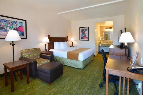 Lamplighter Inn & Suites at SDSU - image 4