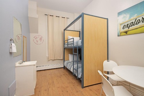 HI San Diego Downtown Hostel - image 18