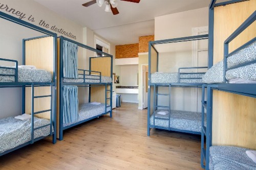 HI San Diego Downtown Hostel - image 2