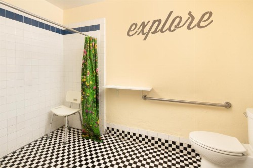 HI San Diego Downtown Hostel - image 22