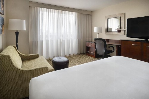 San Diego Marriott La Jolla - image 26