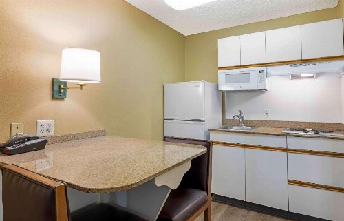 Extended Stay America Suites - San Diego - Fashion Valley - image 15