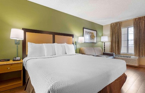 Extended Stay America Suites - San Diego - Fashion Valley - image 31