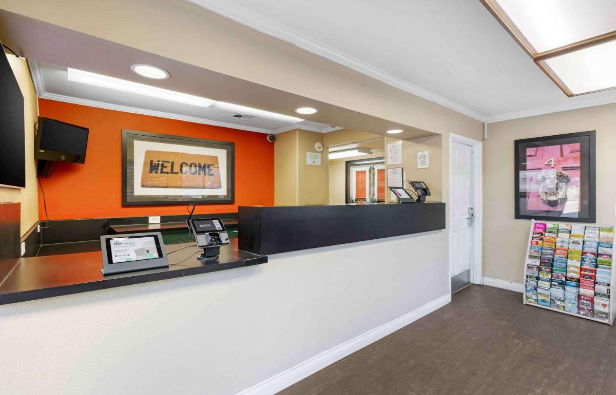 Extended Stay America Suites - San Diego - Fashion Valley - image 4