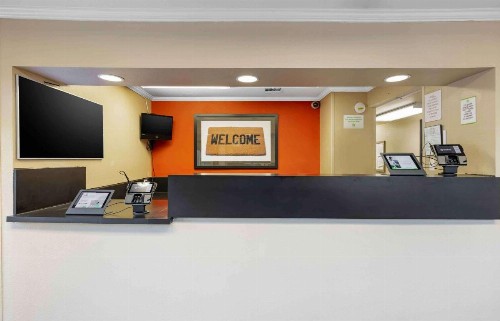 Extended Stay America Suites - San Diego - Fashion Valley - image 5