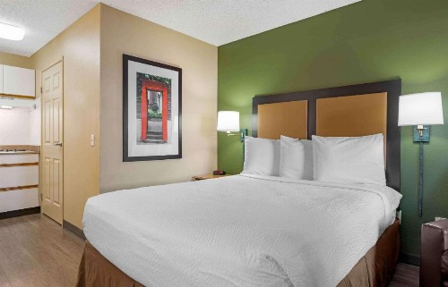 Extended Stay America Suites - San Diego - Fashion Valley - image 9