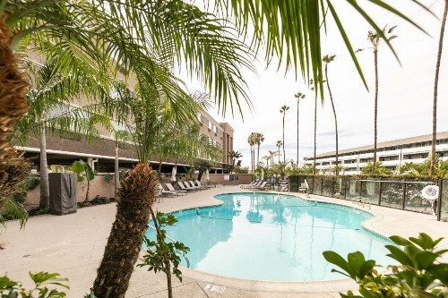 Comfort Inn & Suites San Diego Zoo SeaWorld Area - image 10