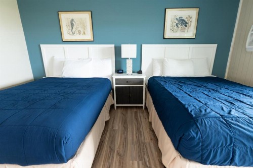 Ocean Villa Inn - image 12