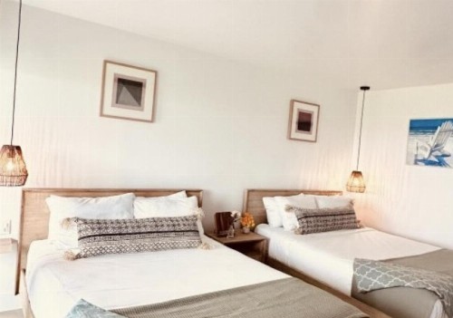Ocean Villa Inn - image 13