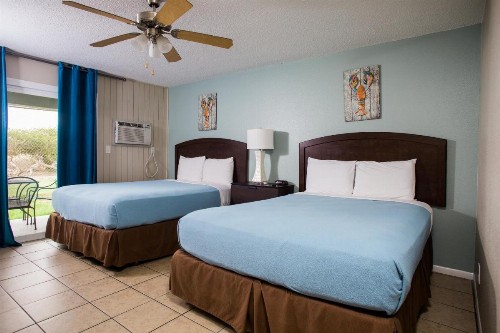 Ocean Villa Inn - image 23