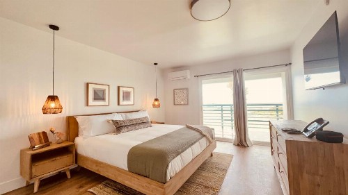 Ocean Villa Inn - image 3